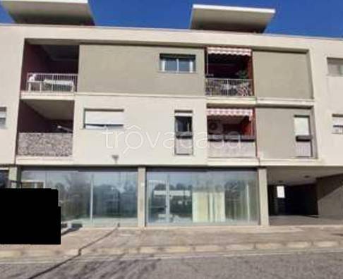 negozio in vendita a Brescia in zona San Polo