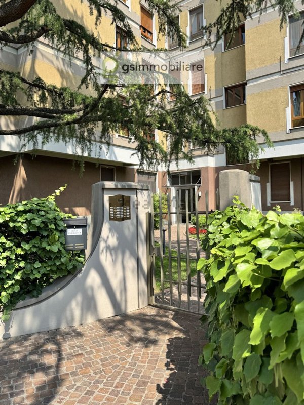 appartamento in vendita a Brescia in zona Mompiano