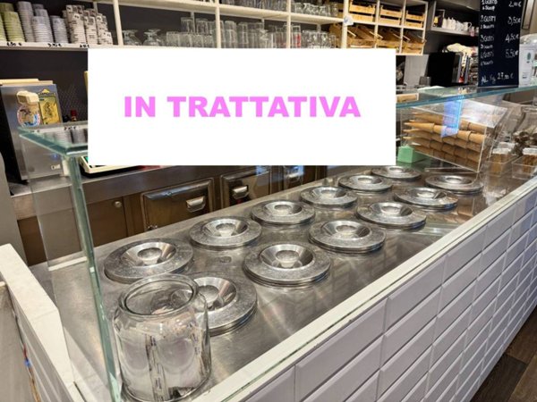 negozio in vendita a Brescia in zona Centro Storico
