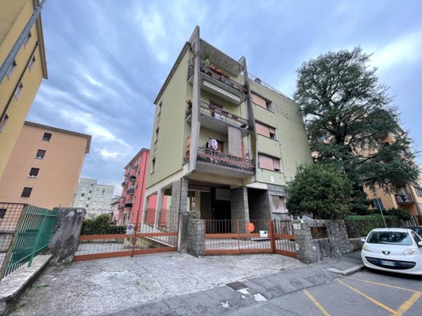 appartamento in vendita a Brescia in zona Mompiano