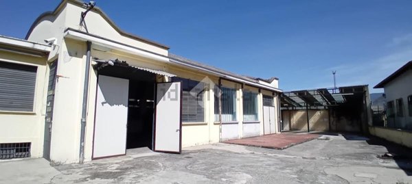 casa semindipendente in vendita a Brescia in zona Fiumicello