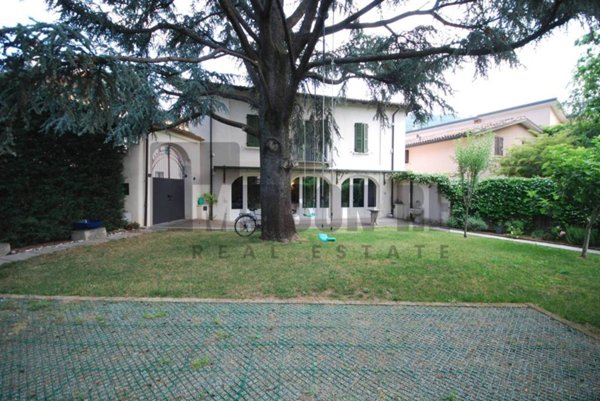 casa indipendente in vendita a Brescia in zona Mompiano