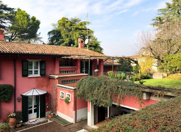 casa indipendente in vendita a Brescia