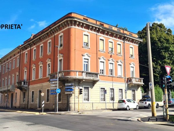 appartamento in vendita a Brescia in zona Porta Venezia