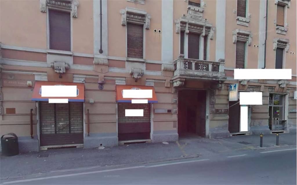 locale commerciale in vendita a Brescia in zona Chiusure