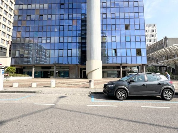 ufficio in vendita a Brescia in zona Volta