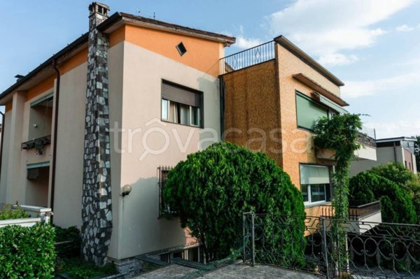casa indipendente in vendita a Brescia