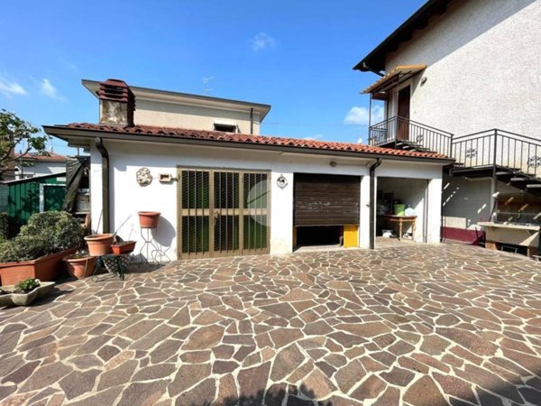 appartamento in vendita a Brescia in zona Volta
