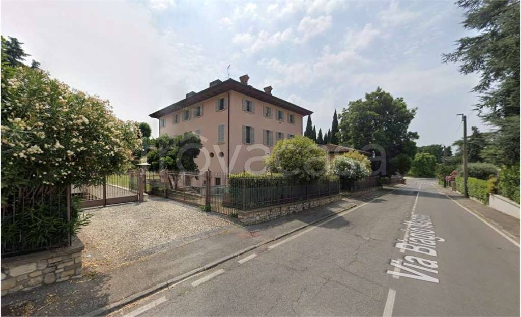 villa in vendita a Brescia in zona Chiusure