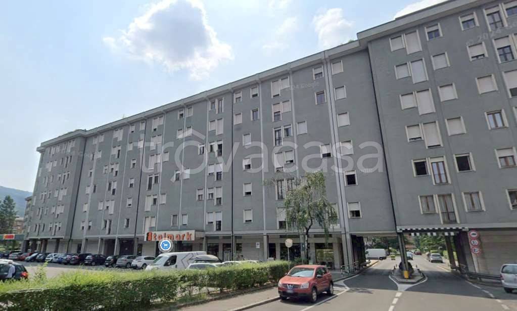appartamento in vendita a Brescia in zona Mompiano