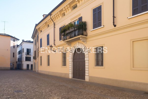 appartamento in vendita a Brescia in zona Centro Storico