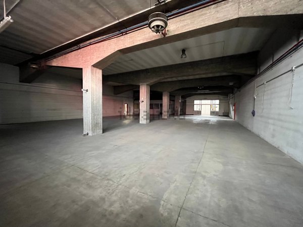 locale di sgombero in vendita a Brescia in zona Don Bosco