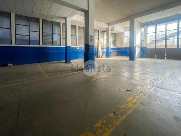 locale di sgombero in vendita a Brescia in zona San Polo