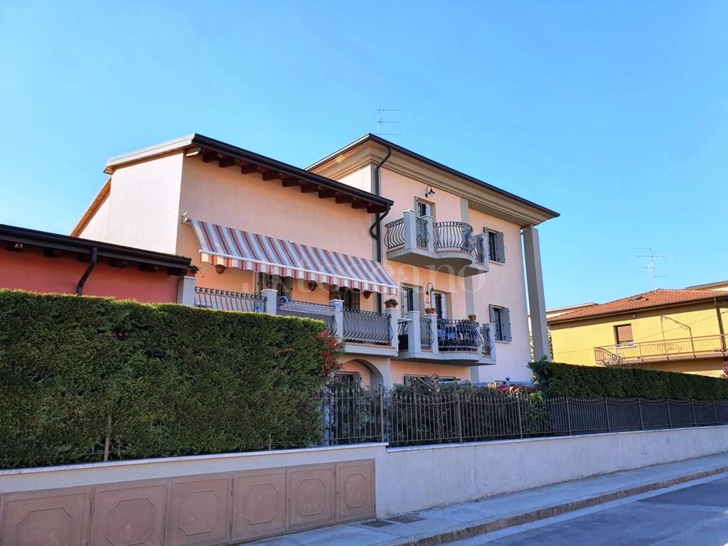 appartamento in vendita a Brescia in zona Chiesa Nuova