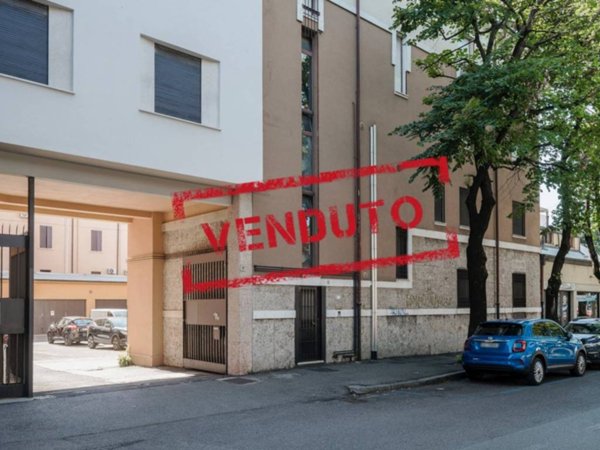 intera palazzina in vendita a Brescia in zona Centro Storico