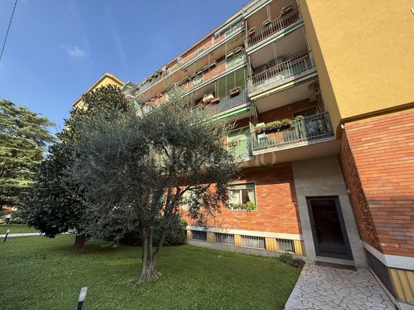 casa indipendente in vendita a Brescia in zona Don Bosco