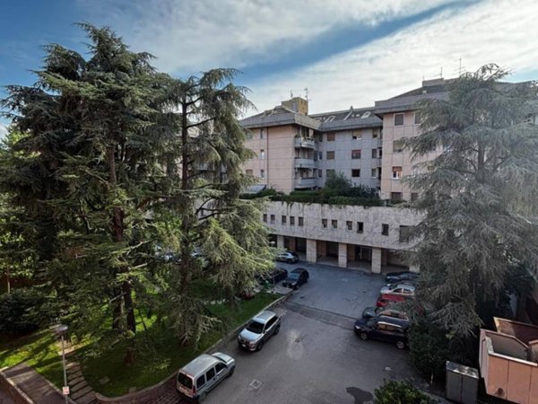 appartamento in vendita a Brescia in zona Volta