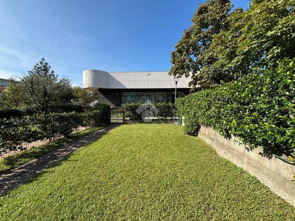 casa indipendente in vendita a Brescia in zona San Polo