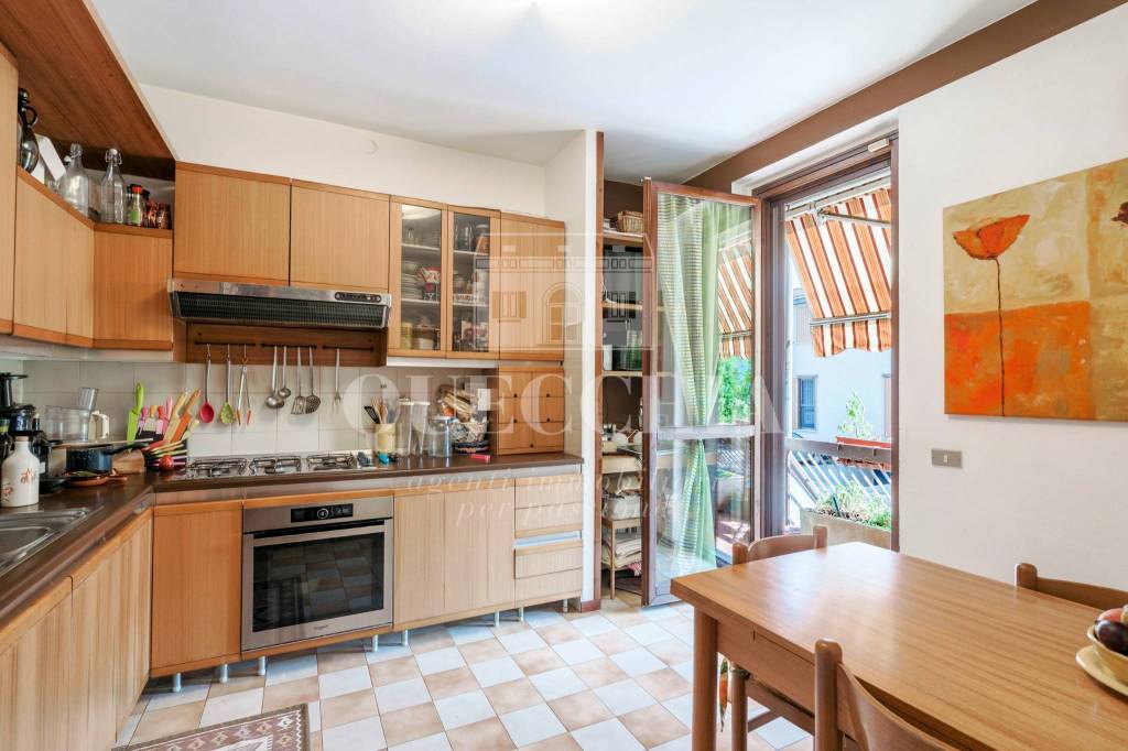 casa indipendente in vendita a Brescia in zona San Polo