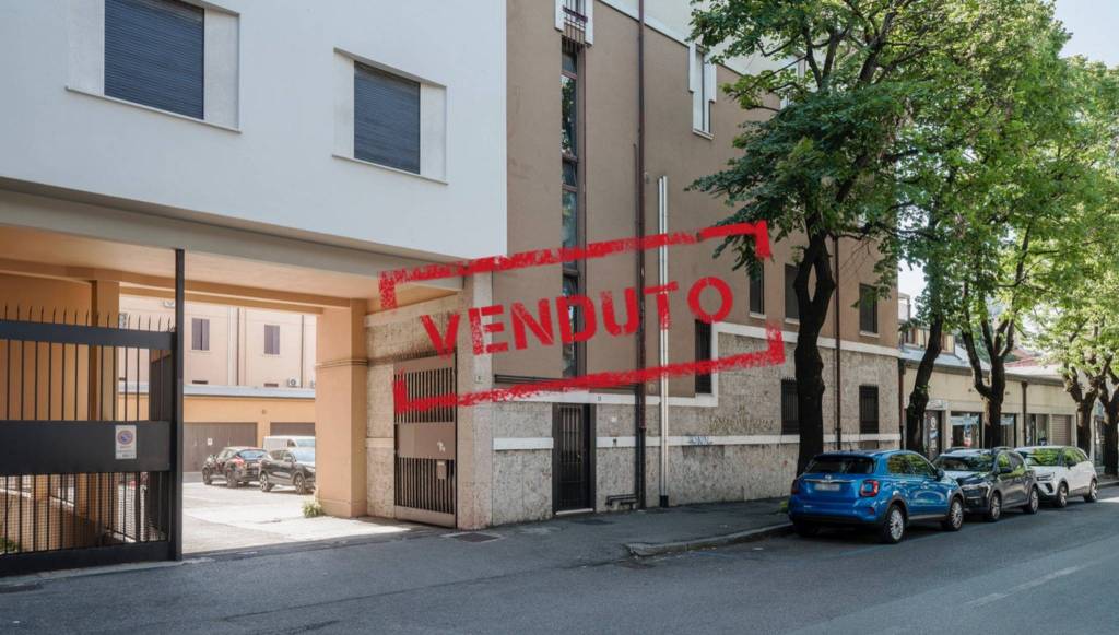 appartamento in vendita a Brescia in zona Centro Storico