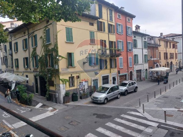 appartamento in vendita a Brescia in zona Centro Storico