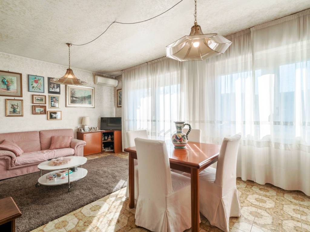 casa indipendente in vendita a Brescia in zona San Polo