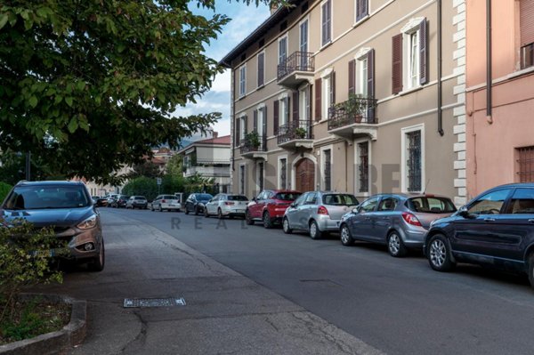 appartamento in vendita a Brescia in zona San Bartolomeo
