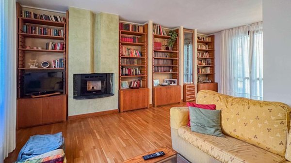 casa indipendente in vendita a Brescia in zona Chiusure