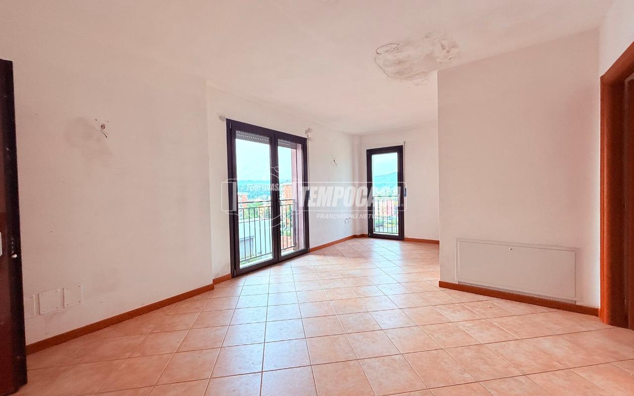 appartamento in vendita a Brescia in zona Fiumicello