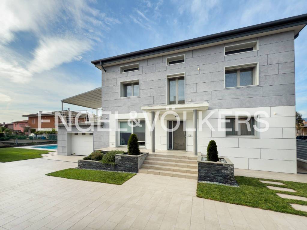 casa indipendente in vendita a Brescia in zona San Polo