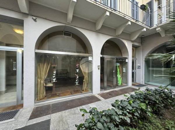 negozio in vendita a Brescia in zona Centro Storico