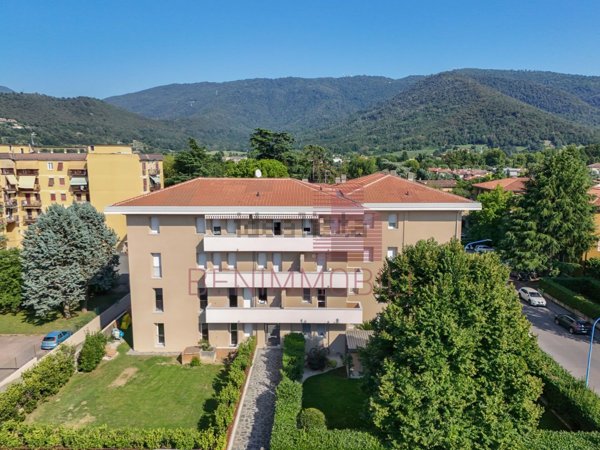 appartamento in vendita a Brescia in zona Mompiano