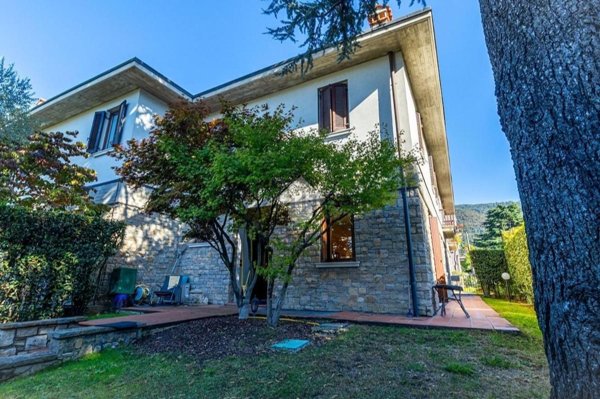 casa indipendente in vendita a Brescia in zona Mompiano