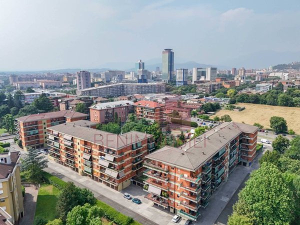 appartamento in vendita a Brescia in zona Volta