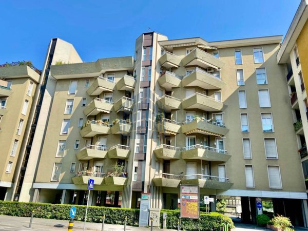 appartamento in vendita a Brescia in zona Volta