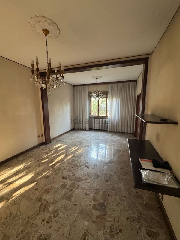 casa indipendente in vendita a Brescia in zona Villaggio Prealpino
