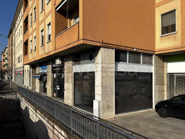 negozio in vendita a Brescia in zona Porta Venezia