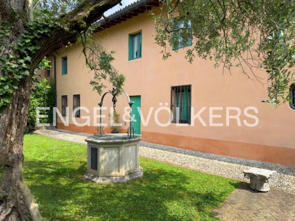 casa indipendente in vendita a Brescia in zona Mompiano