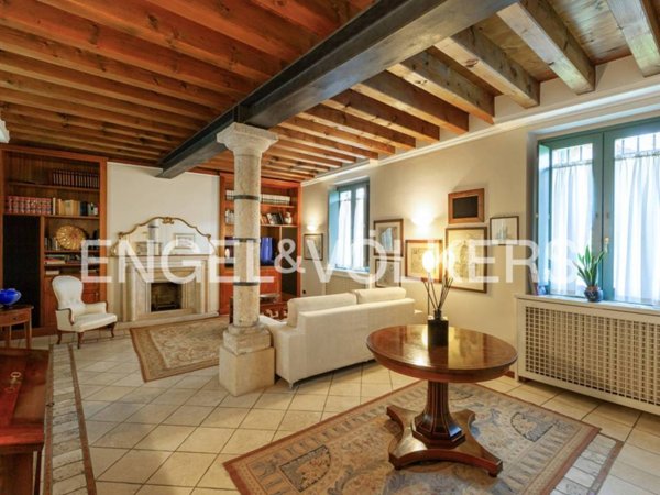 casa indipendente in vendita a Brescia in zona Mompiano