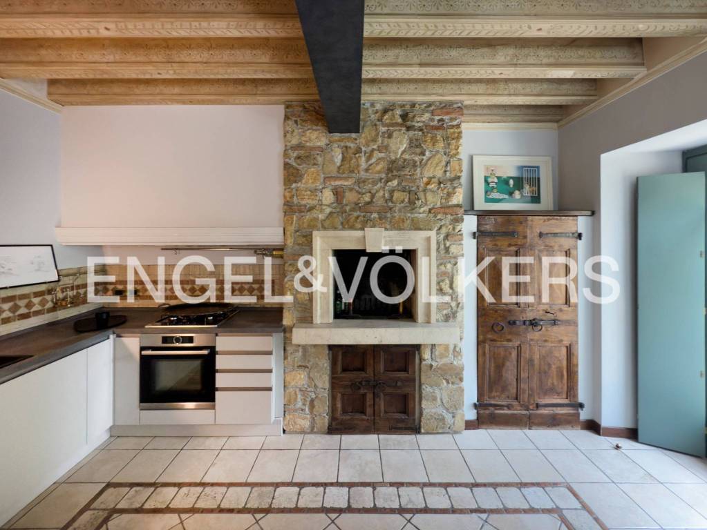 casa indipendente in vendita a Brescia in zona Mompiano