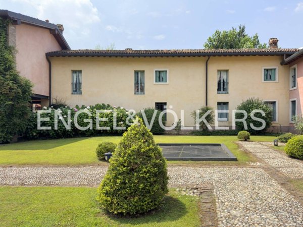 casa indipendente in vendita a Brescia in zona Mompiano