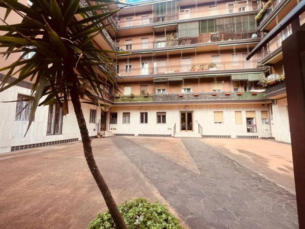 appartamento in vendita a Brescia in zona Volta
