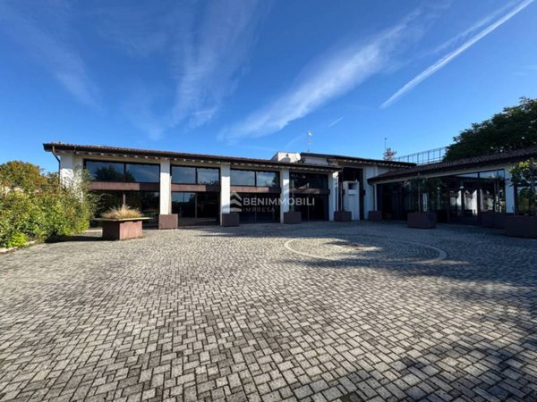 ufficio in vendita a Brescia in zona Volta