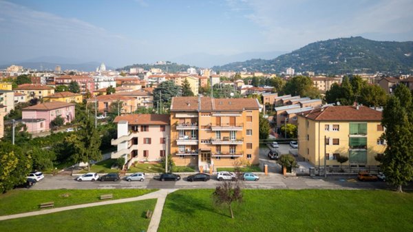 appartamento in vendita a Brescia in zona Volta