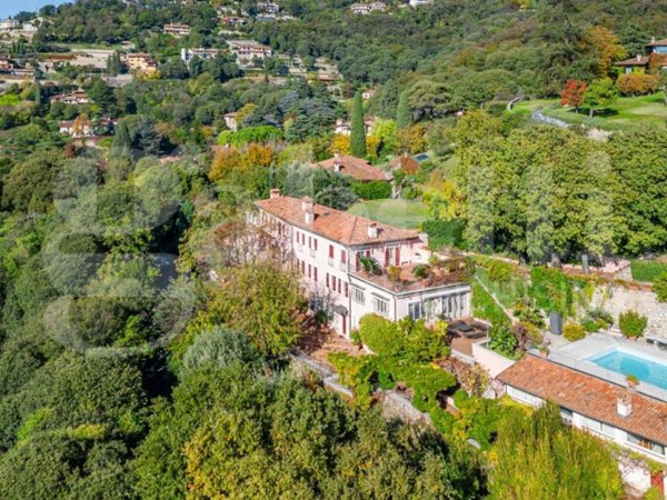 casa indipendente in vendita a Brescia in zona Porta Venezia