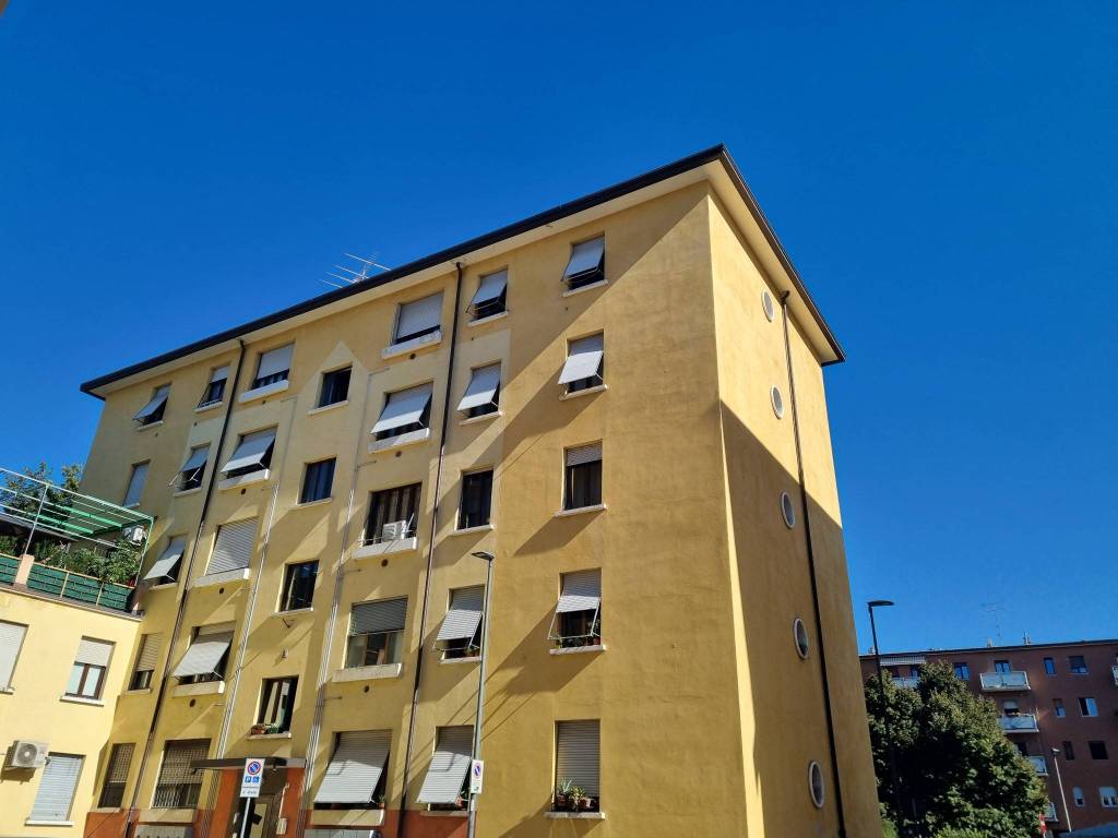 appartamento in vendita a Brescia in zona Volta