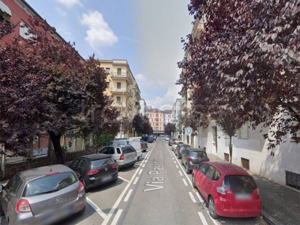locale di sgombero in vendita a Brescia in zona Borgo Trento