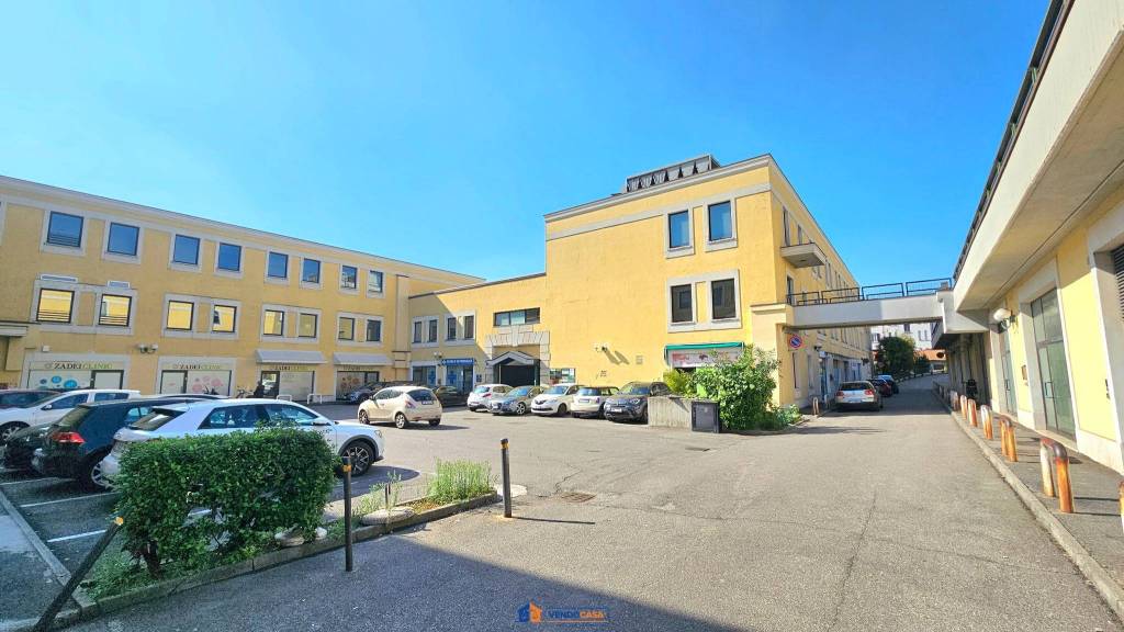 ufficio in vendita a Brescia in zona Borgo Trento