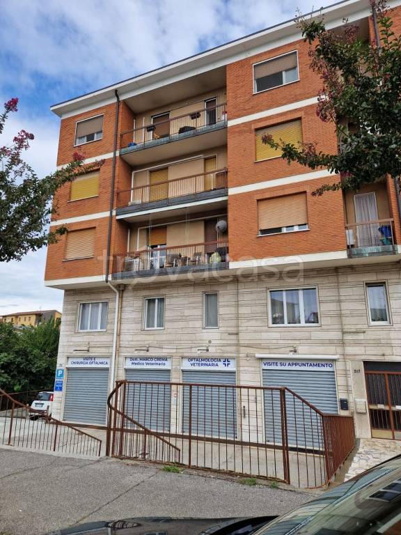 appartamento in vendita a Brescia in zona Porta Venezia