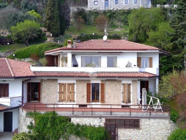 casa indipendente in vendita a Brescia in zona Porta Venezia